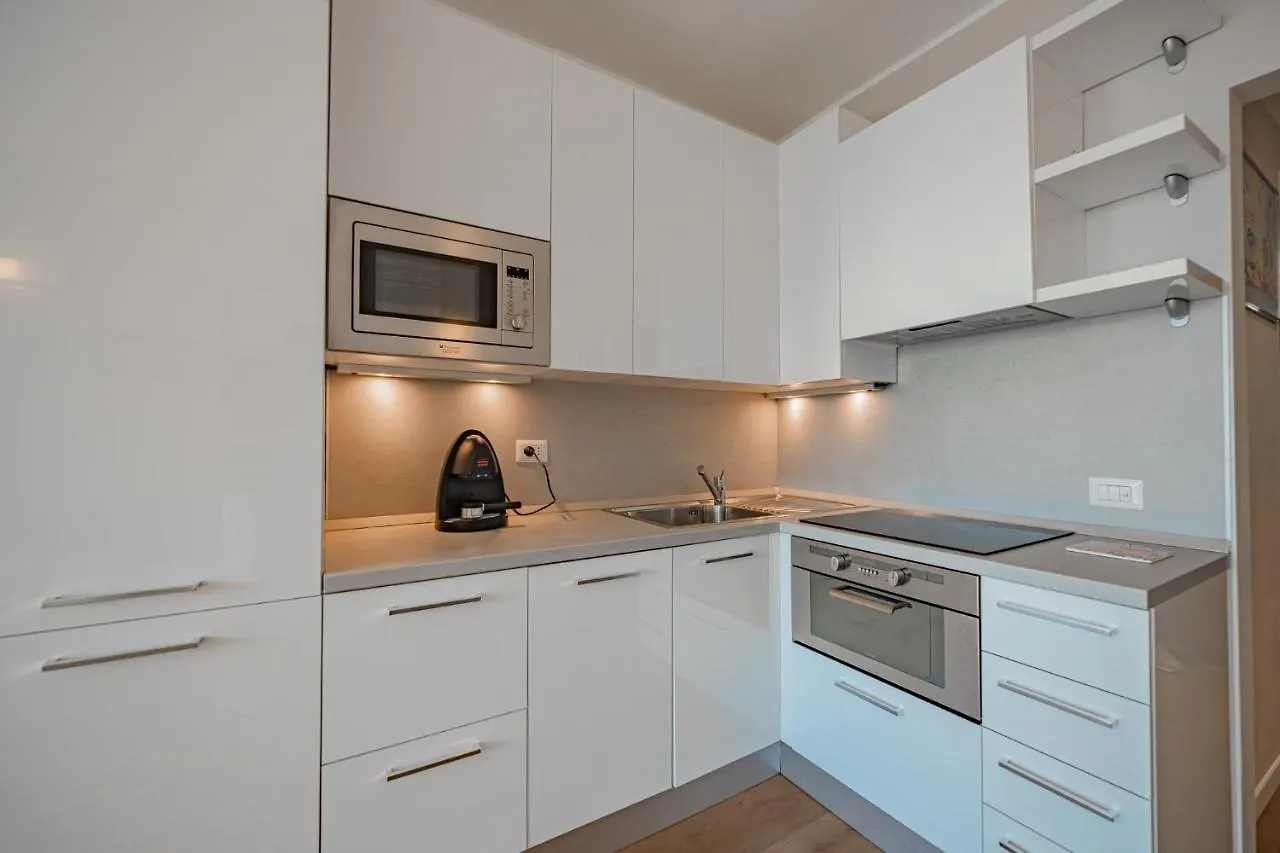 Apartment Appartamento Incantevole Con Piscina Vallecrosia